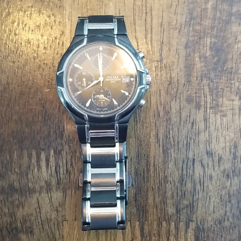 Unisex Black and Silver Watch